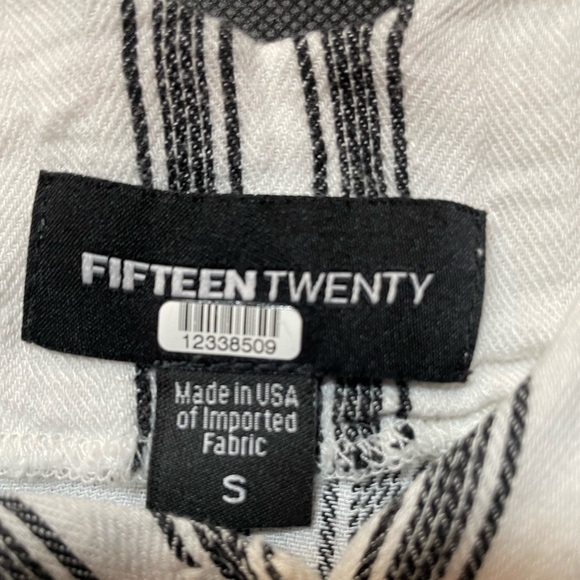 Fifteen Twenty Striped Button Front Cami S - Picture 5 of 7